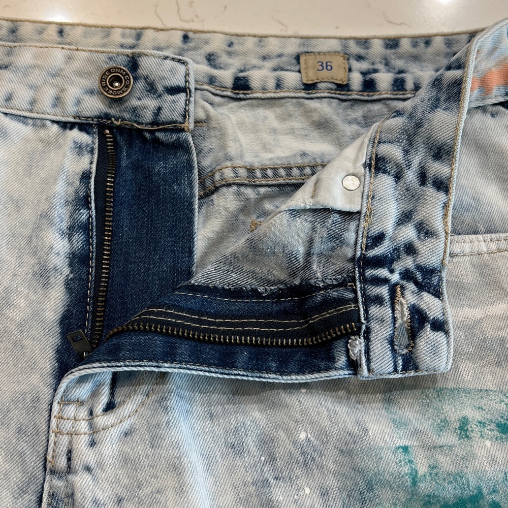Smoke Rise DNM Co Acid Wash Paint Splatter Denim Cutoff Shorts Size 36 - Picture 11 of 14
